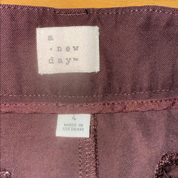 A New Day Women’s Pants - Picture 6 of 8